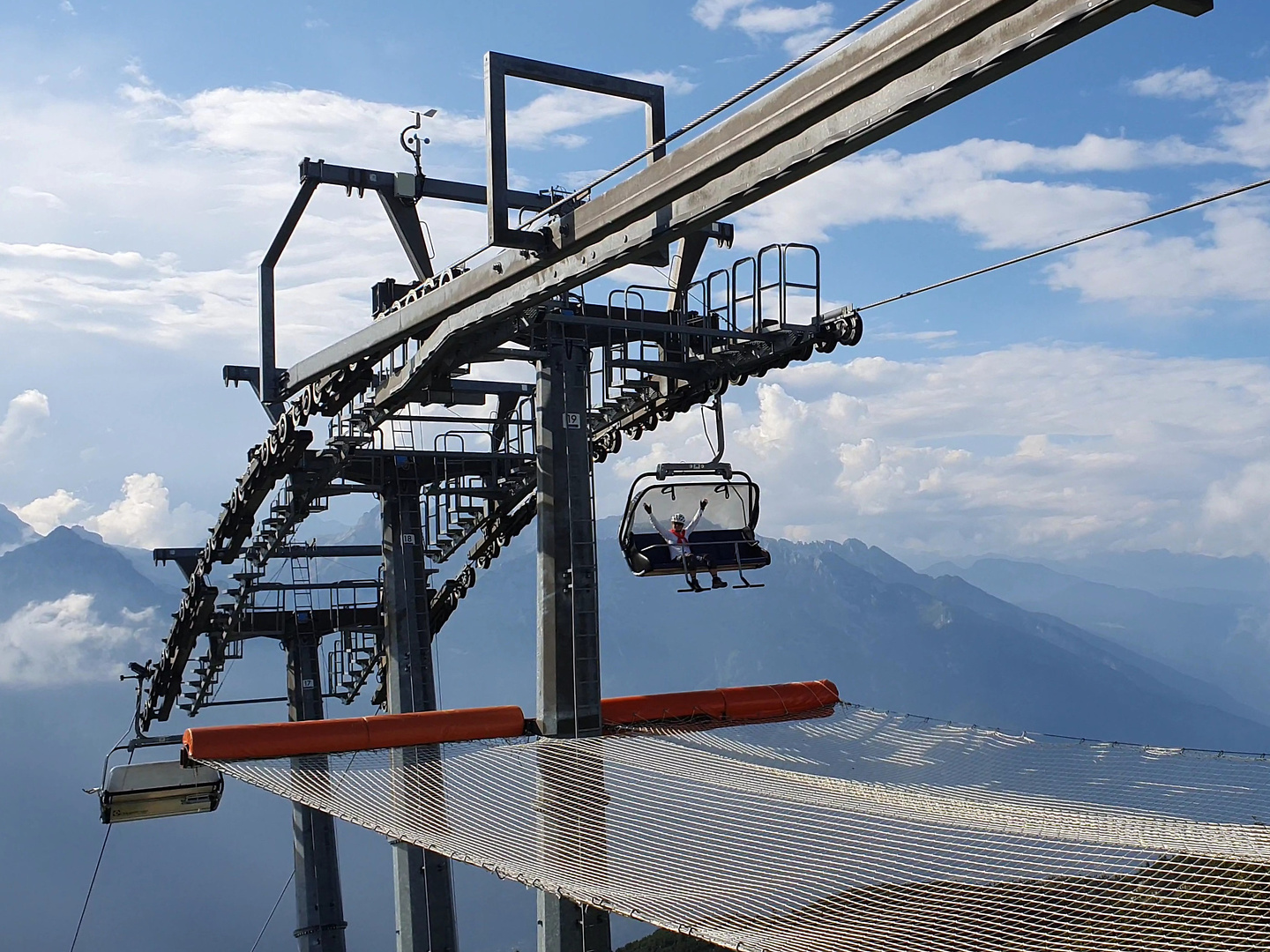 andalo-chairlift.jpg