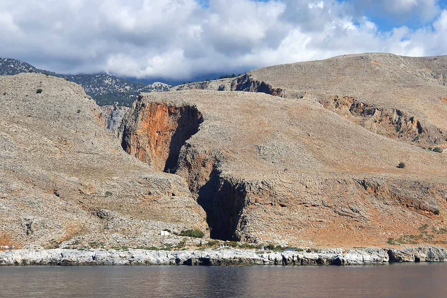 aradena-gorge0.jpg