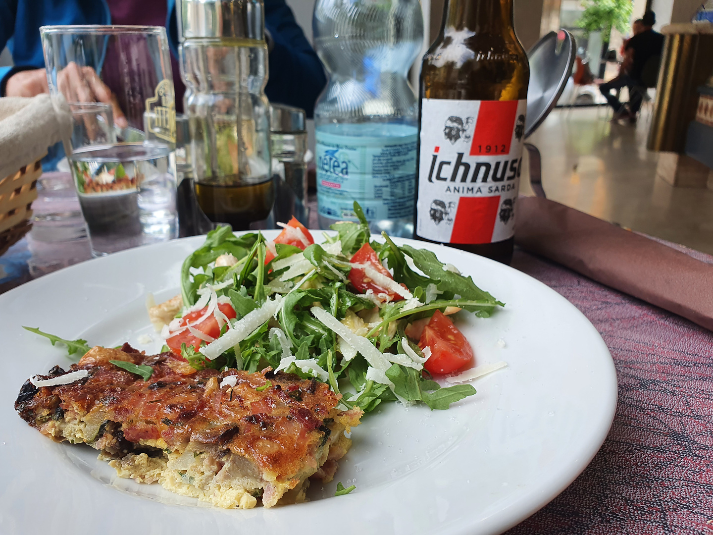 avezzano-lunch1.jpg
