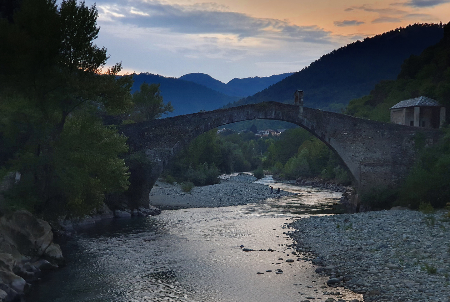 lanzo-bridge1.jpg