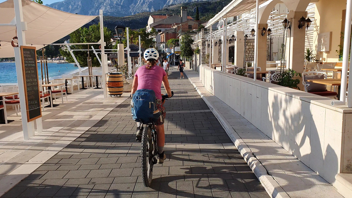 podgora-beach1.jpg