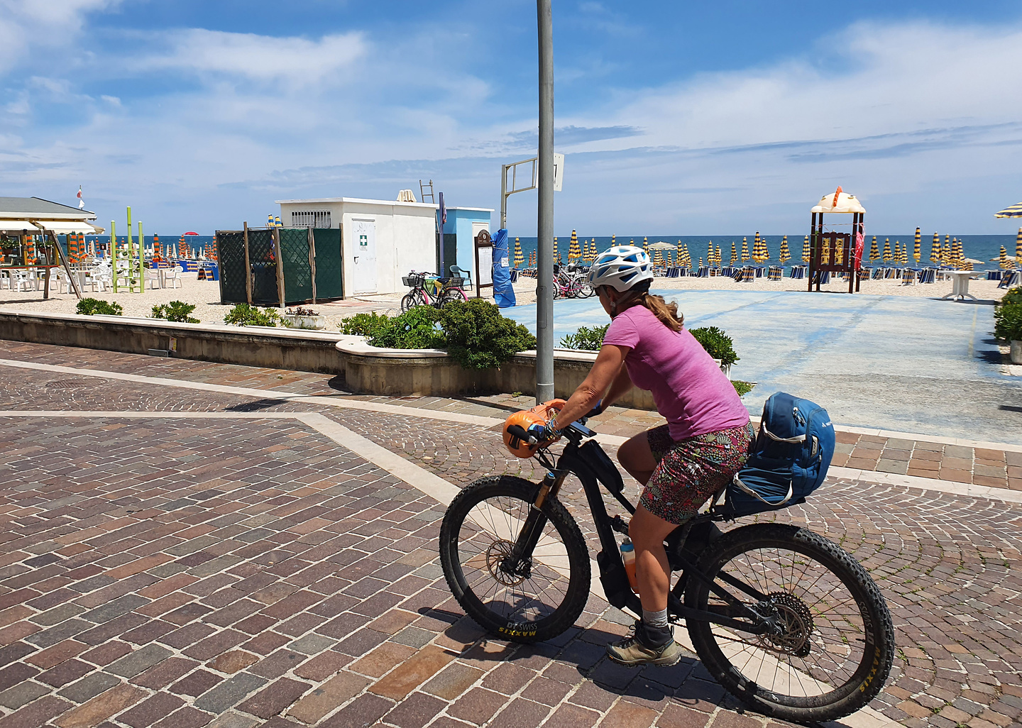 recanati-beachbike1.jpg