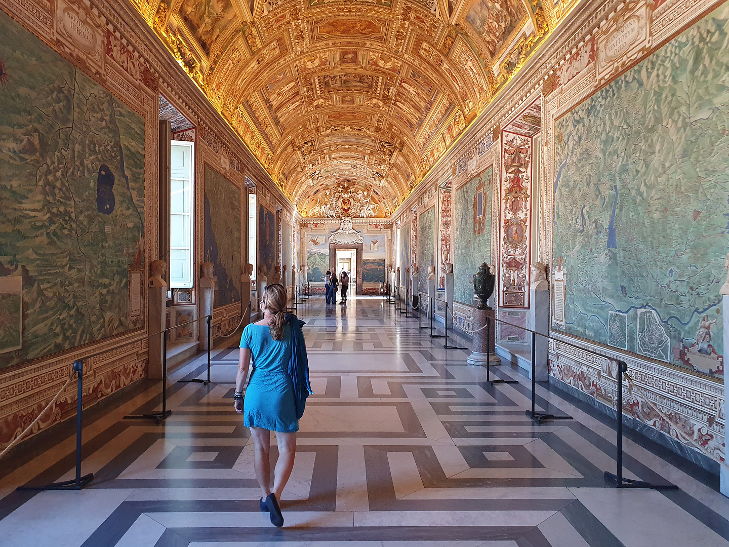 rome-vaticanmuseum5.jpg