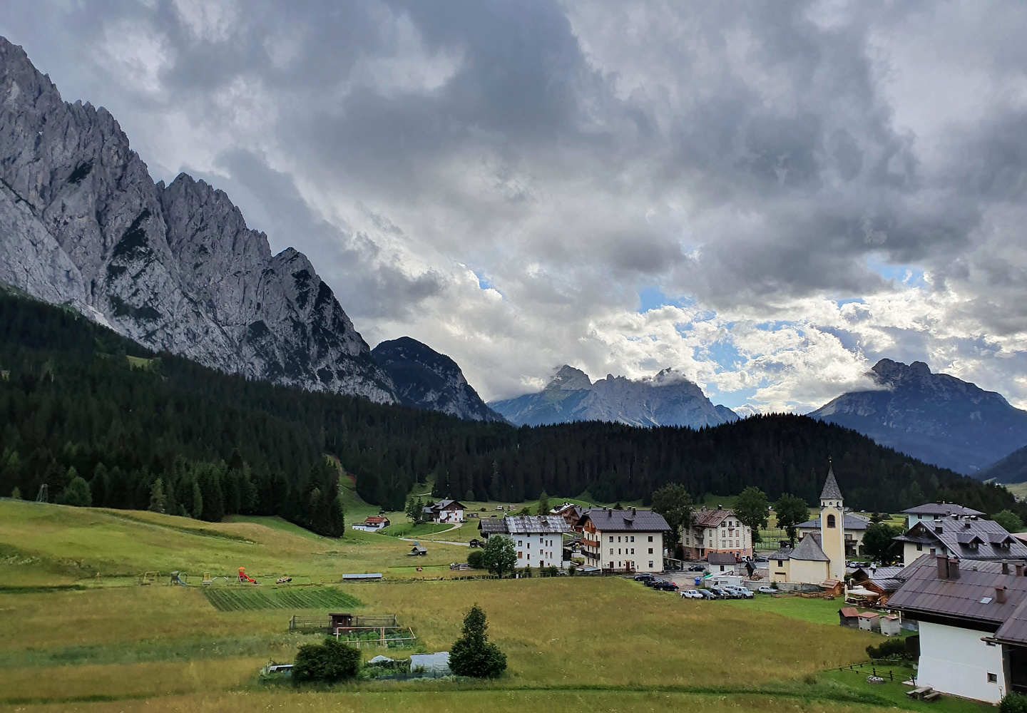 sappada-town1.jpg