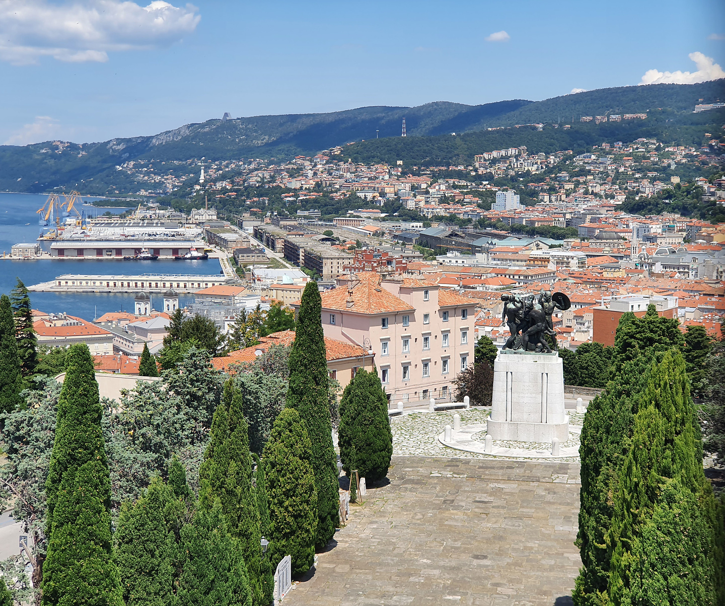 trieste-clocktower3.jpg