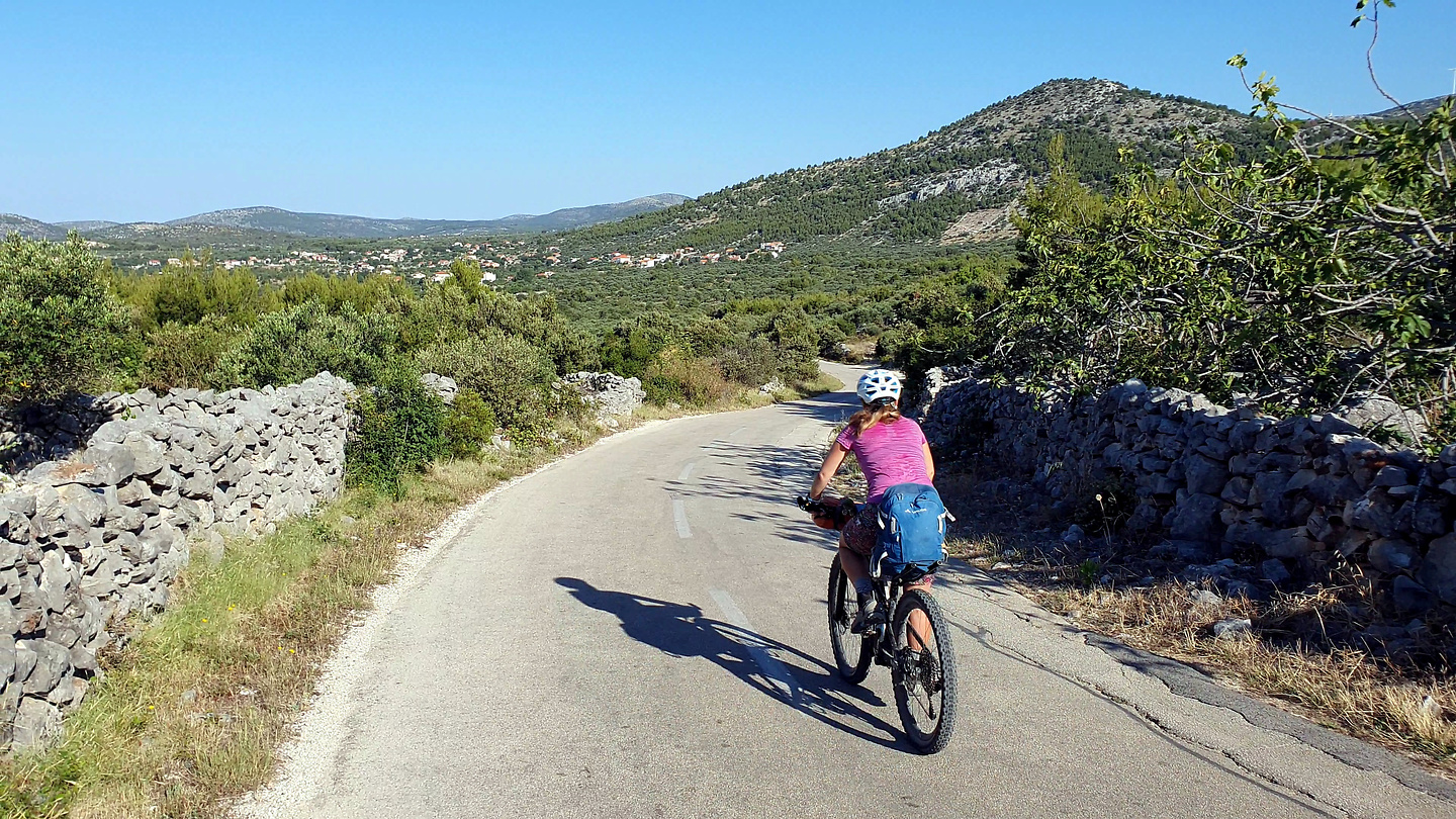 trogir-road4.jpg