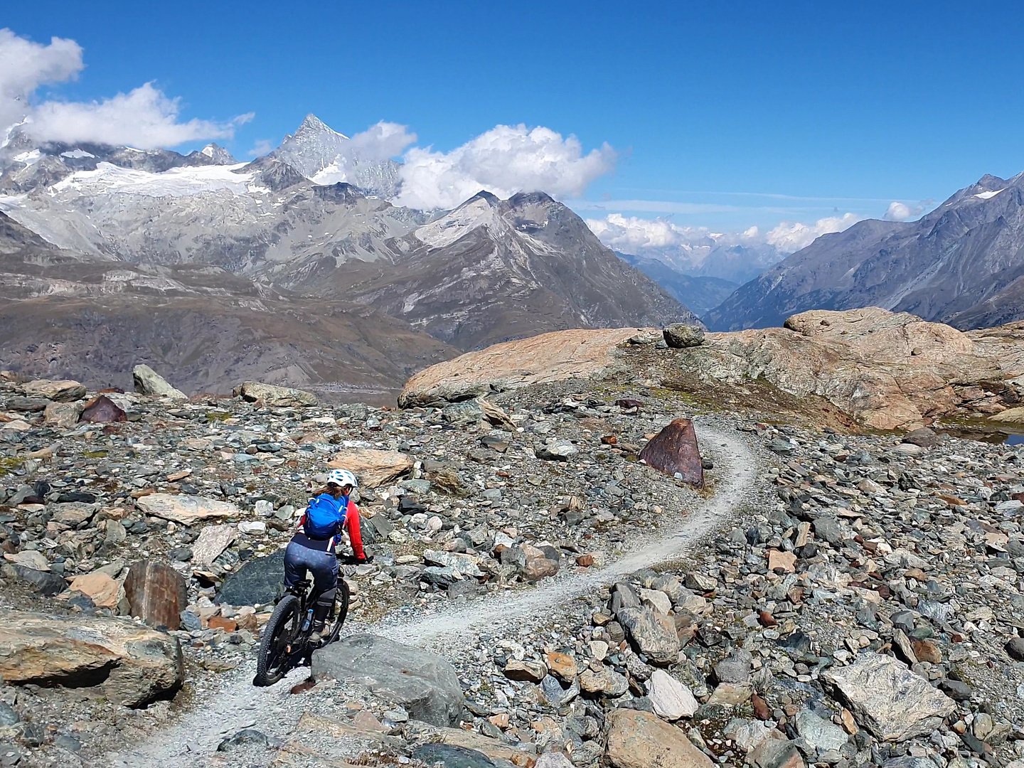 zermatt-glaciertrail5.jpg