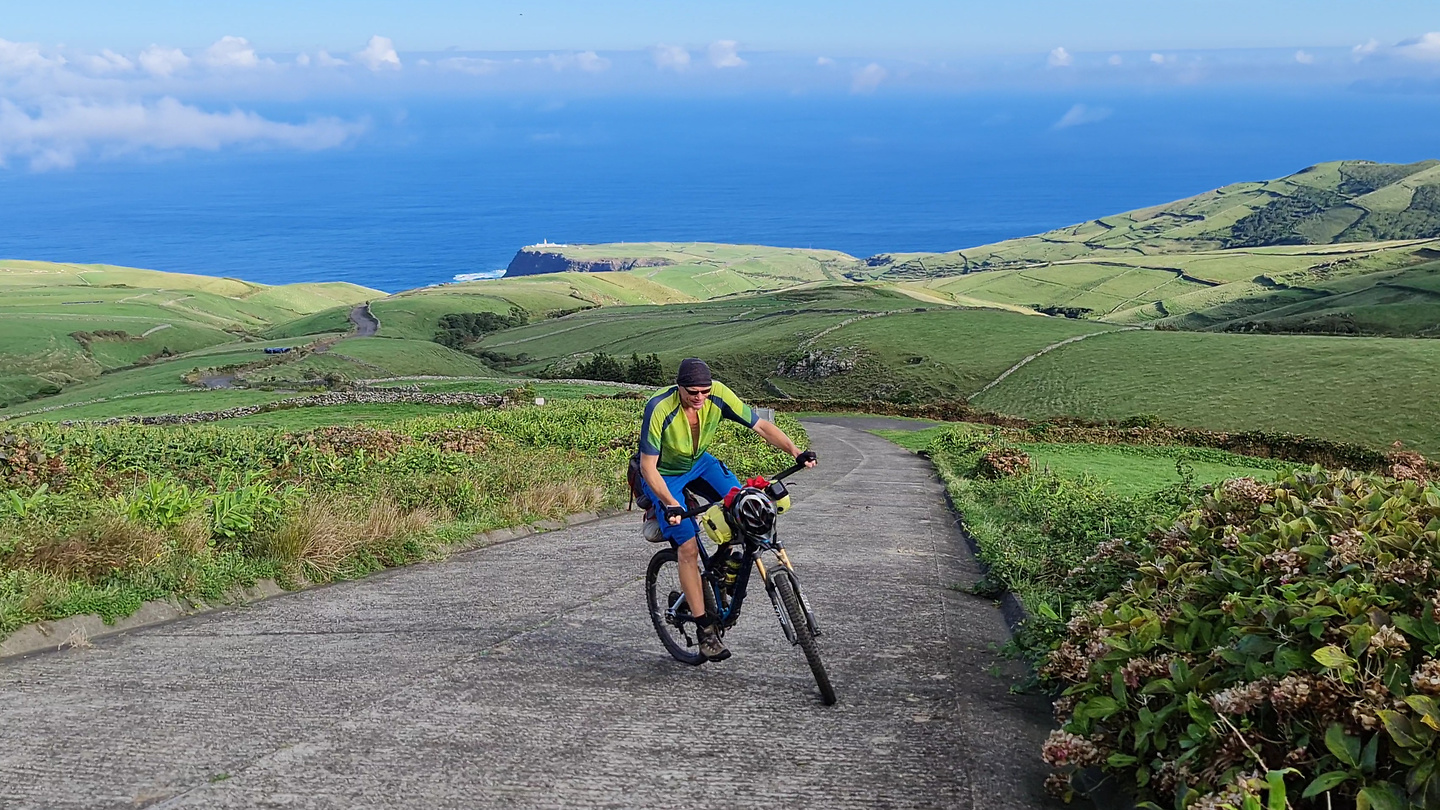 delgada-uphill1.jpg