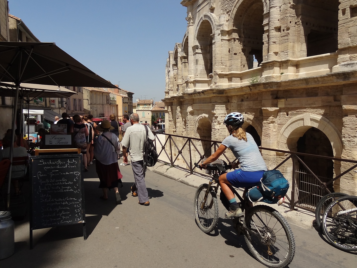 arles-cycle3.jpg