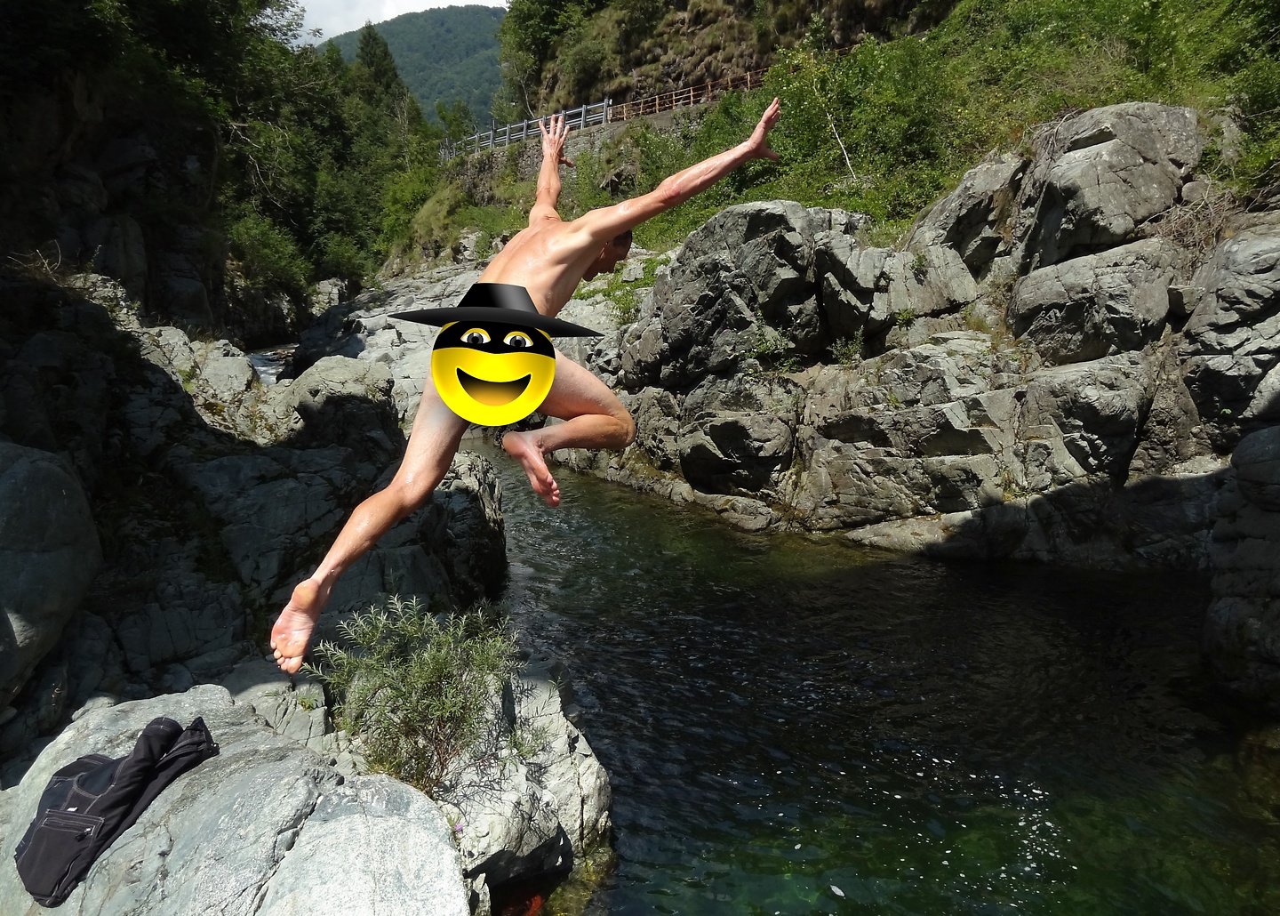 balmuccia-jump1.jpg