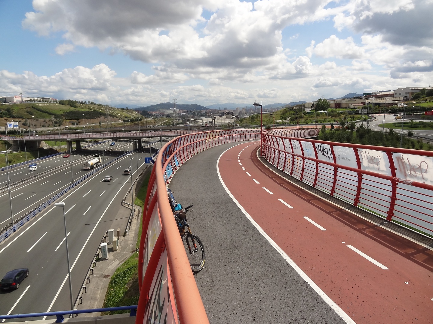 bilbao-cycleway.jpg