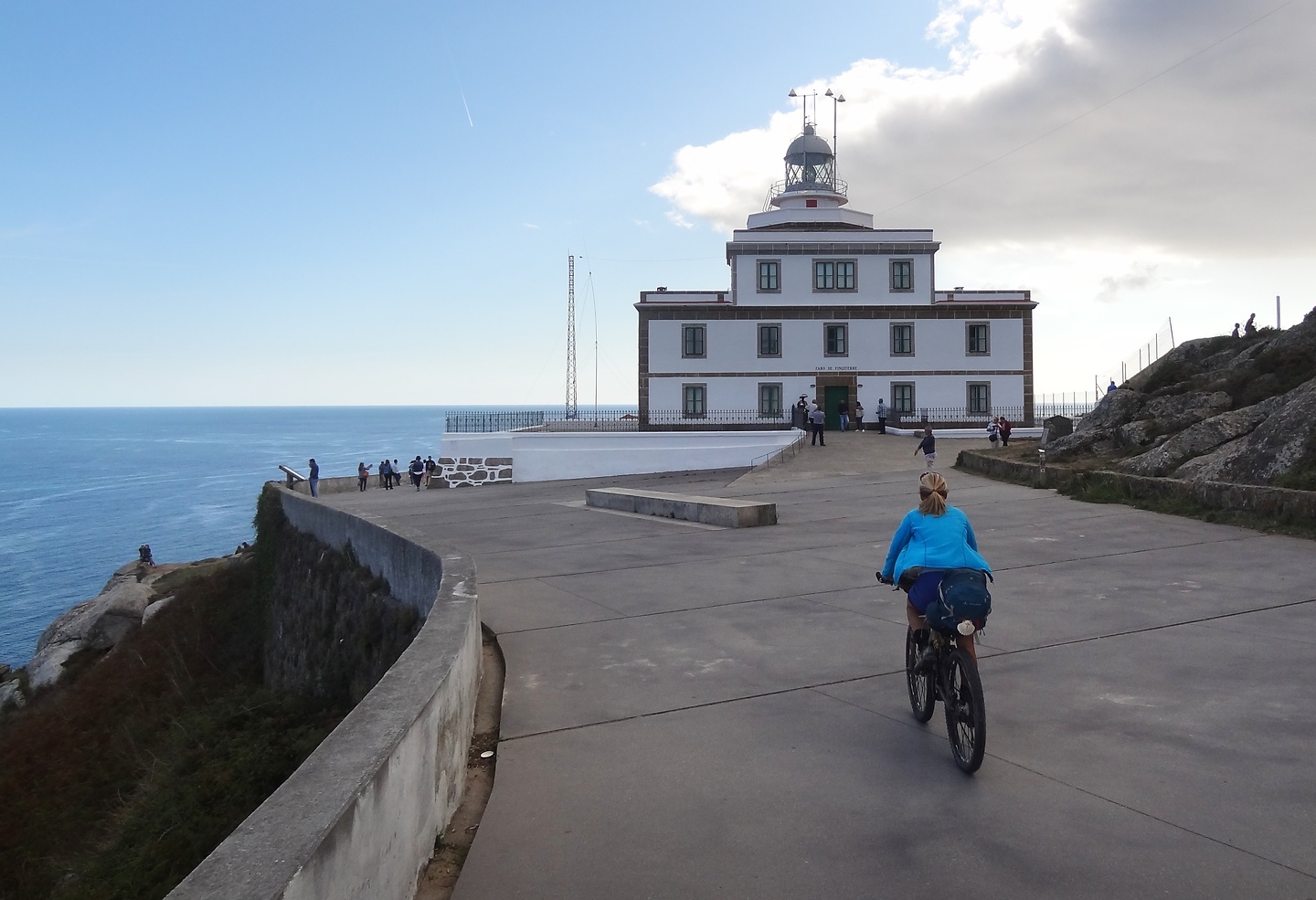 fisterra-lighthouse.jpg