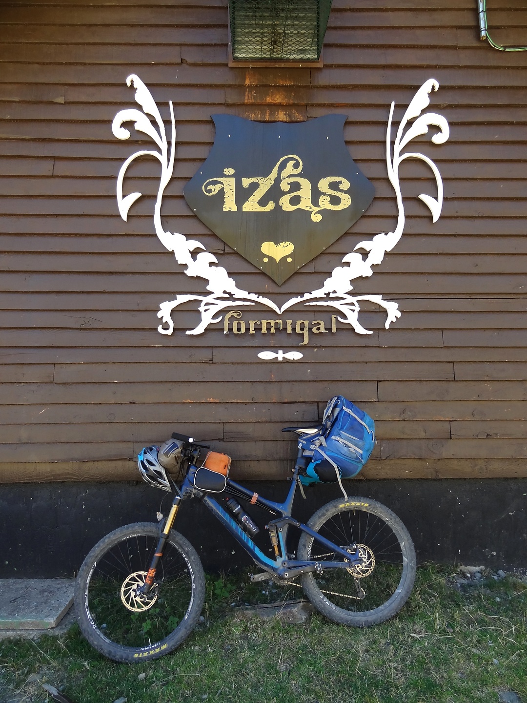 izas-uphill2.jpg