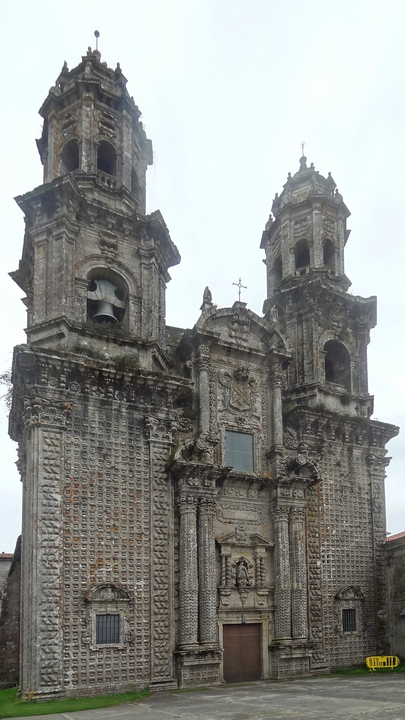 sobrado-church1.jpg