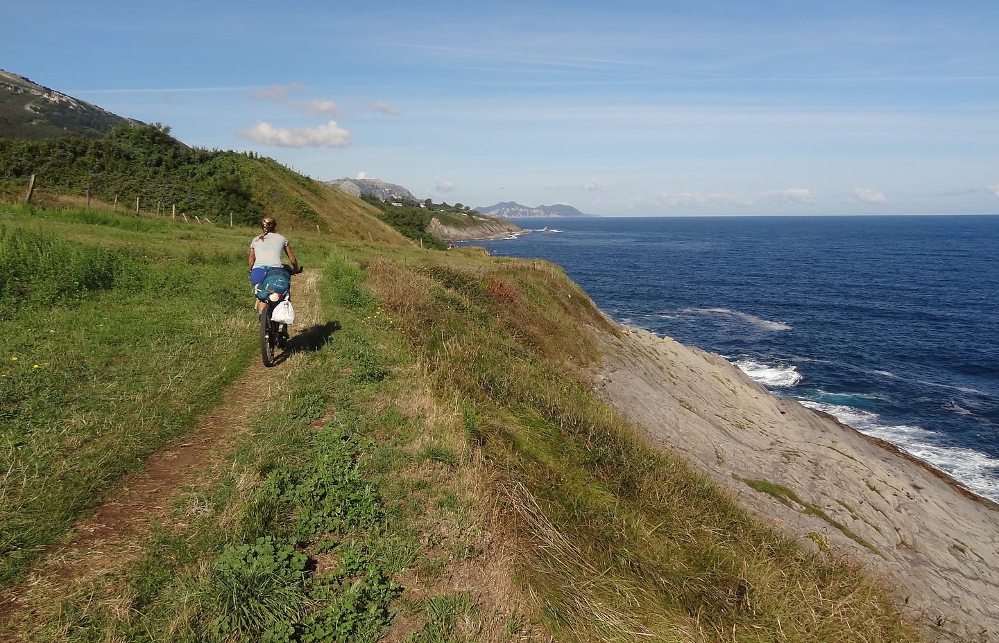 urdiales-path.jpg