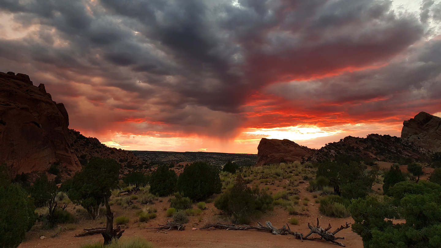 capitolreef-sunset.jpg