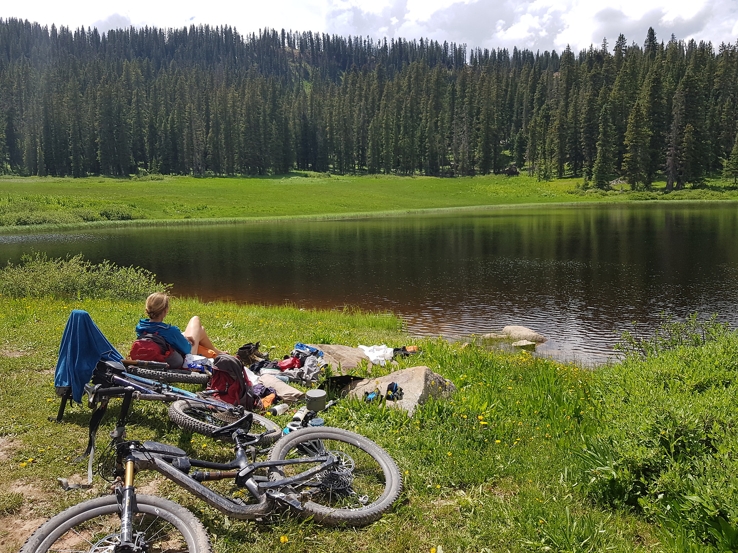 grizzly-lake1.jpg