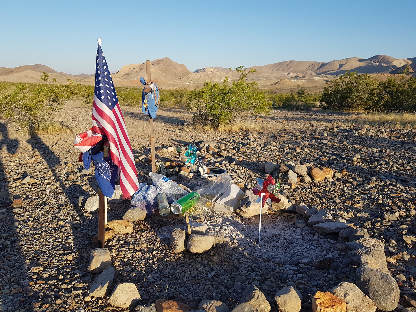 lakemead-flags.jpg