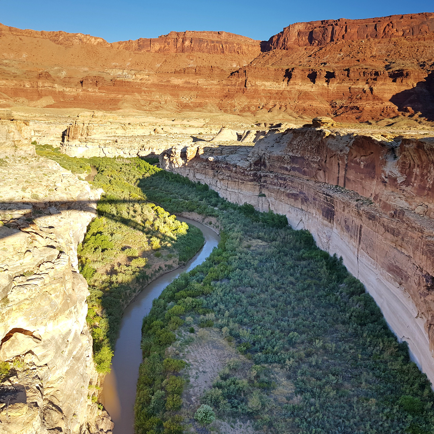 lakepowell-devilriver.jpg