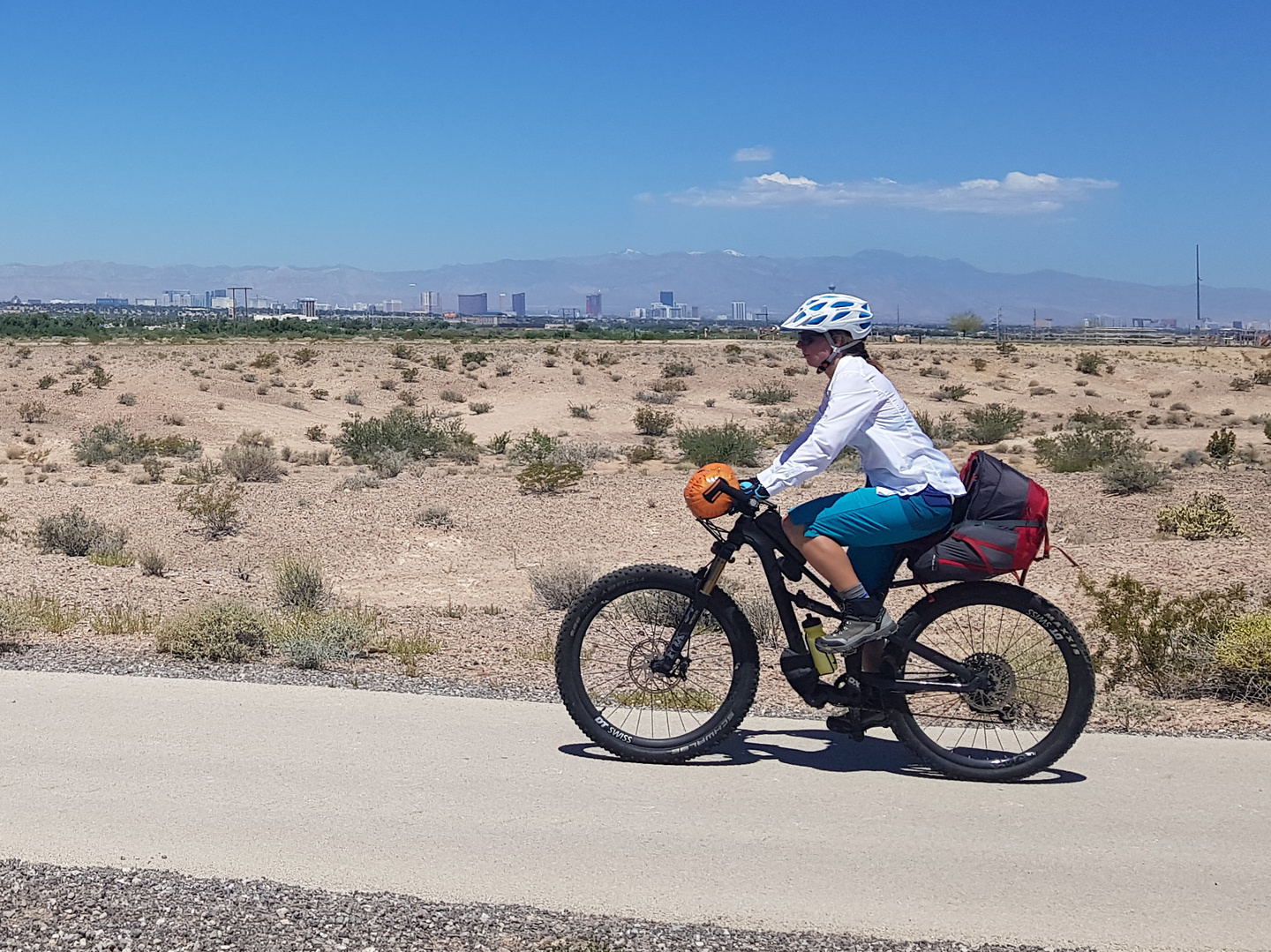 lasvegas-bikepath2.jpg