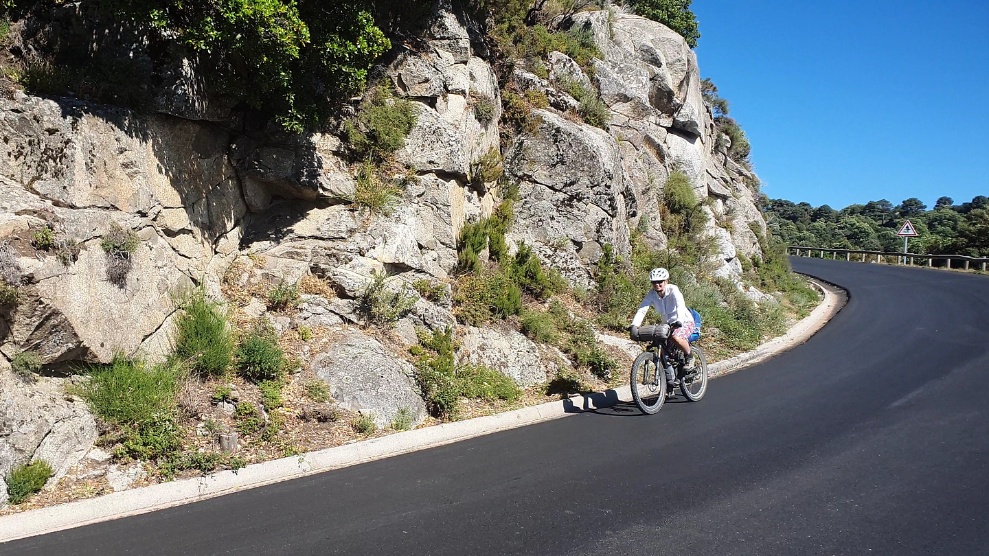 aullene-road2.jpg