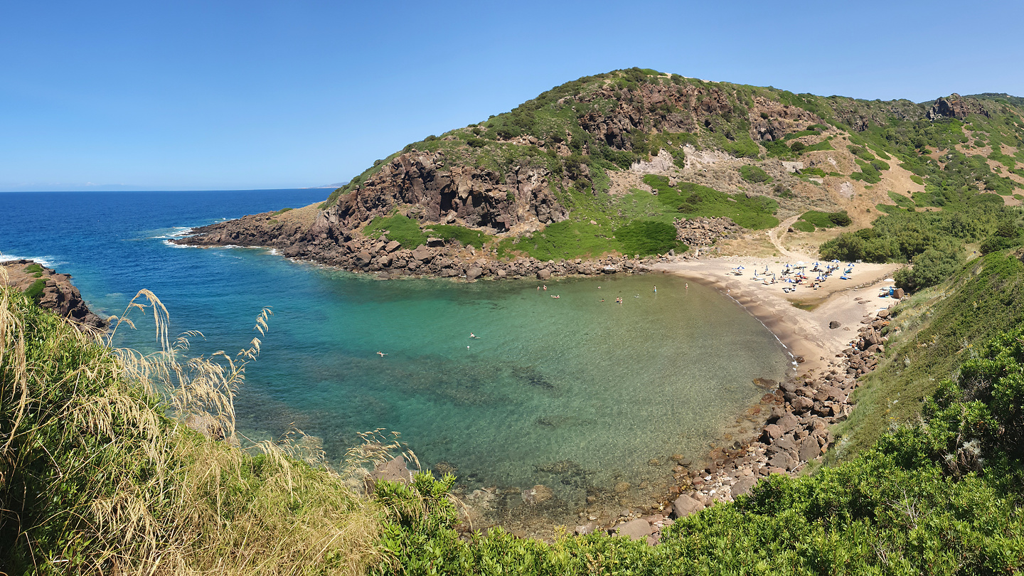 castelsardu-beach.jpg