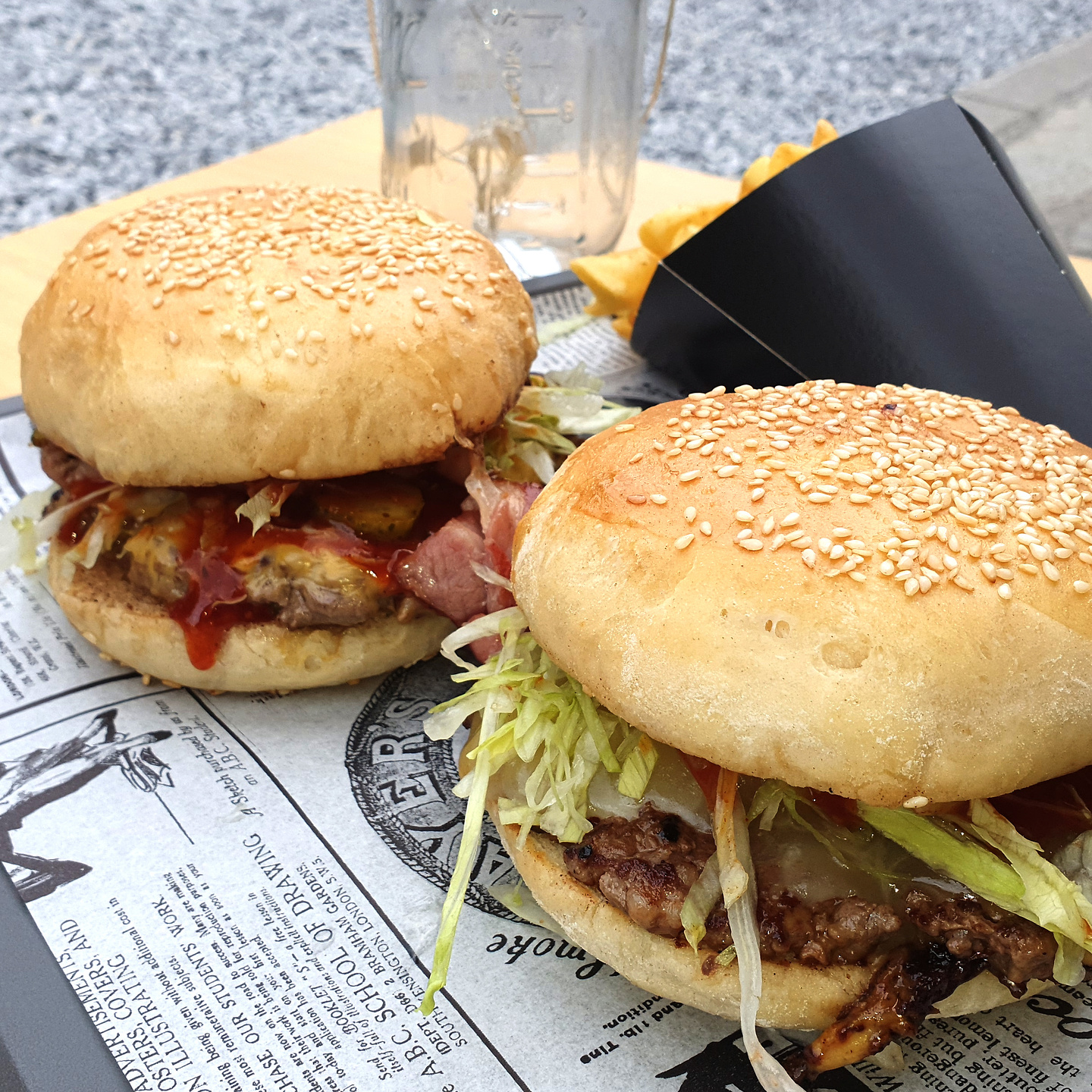 jausier-burger.jpg