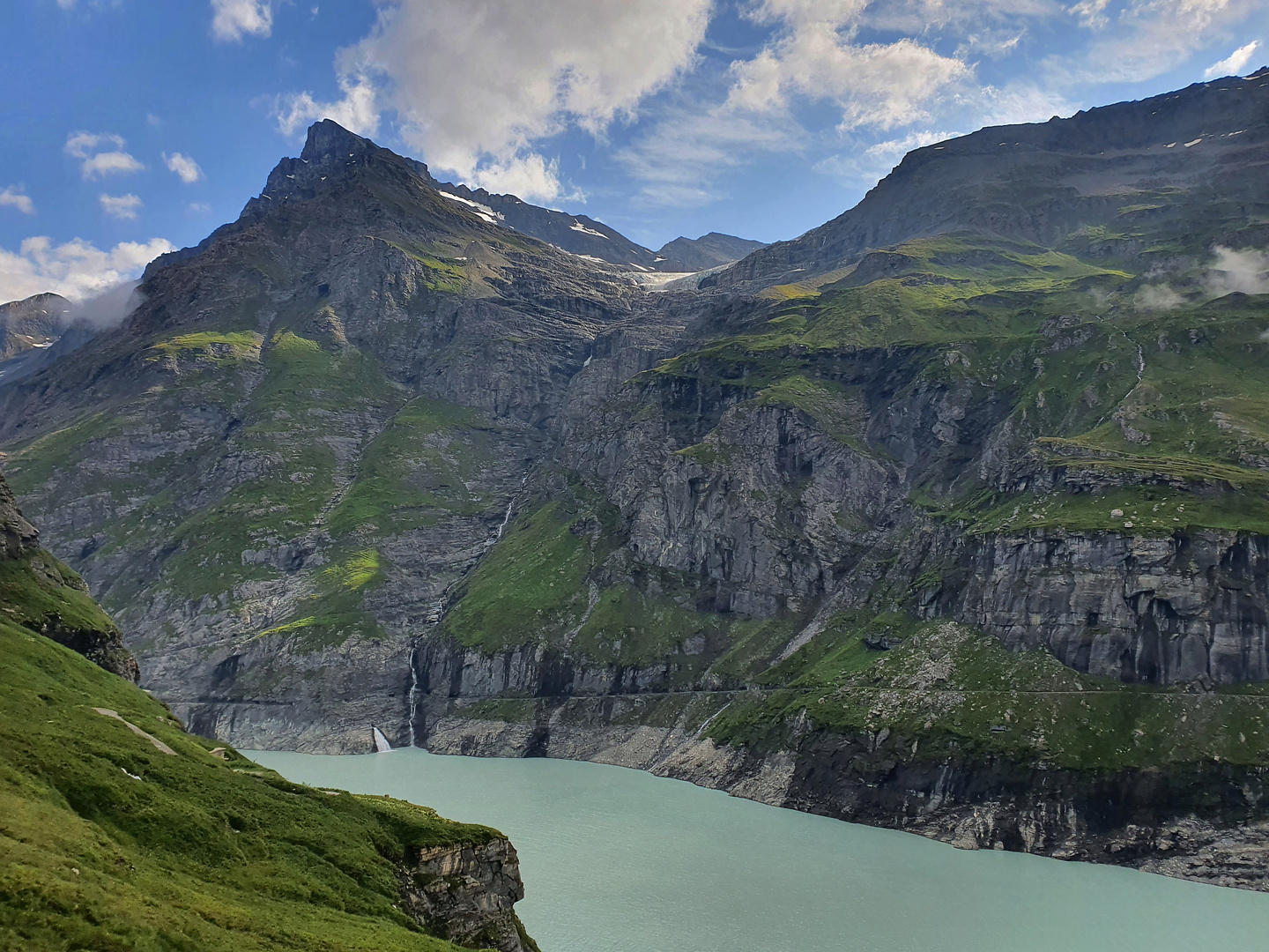 mauvoisin-lake4.jpg