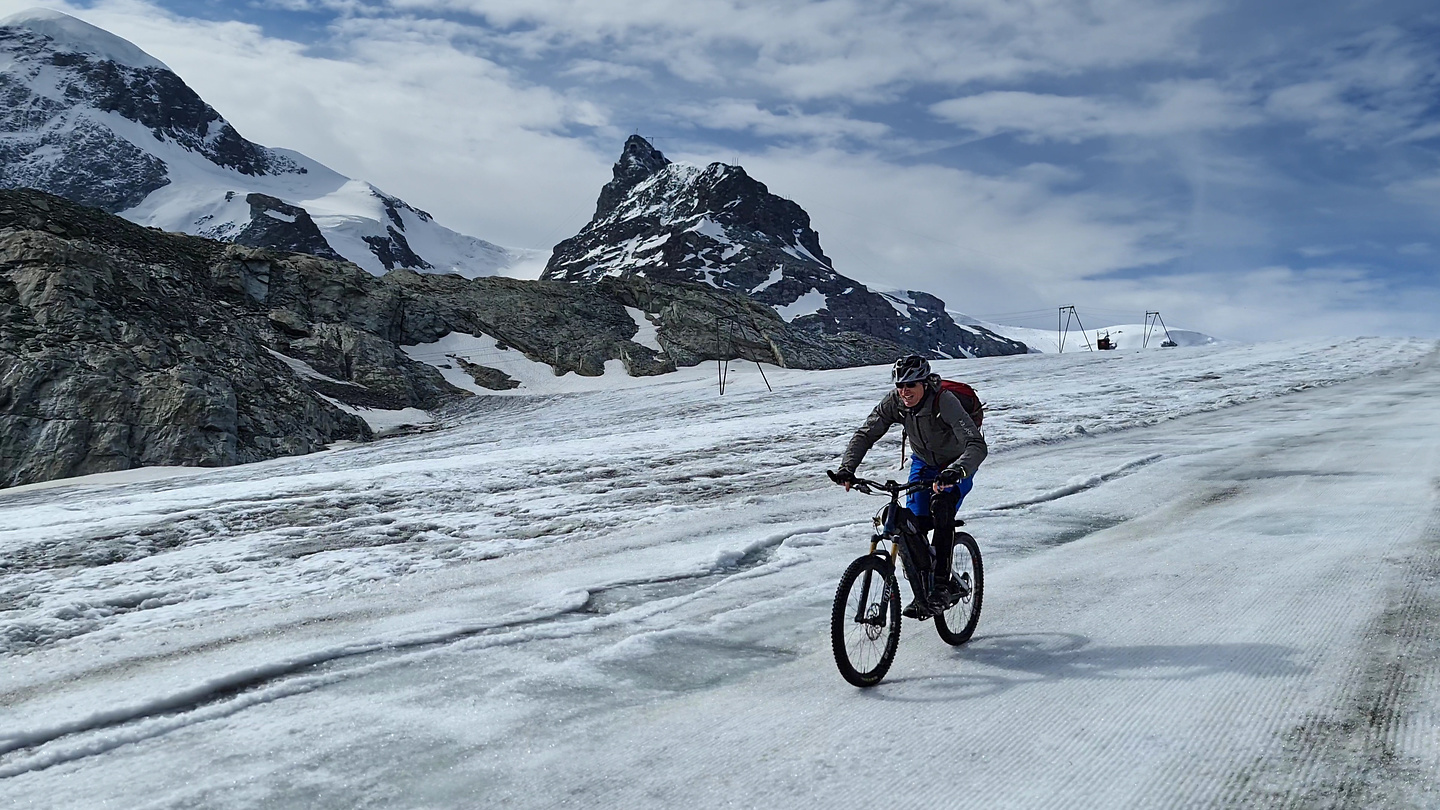zermatt-glaciertrail6.jpg