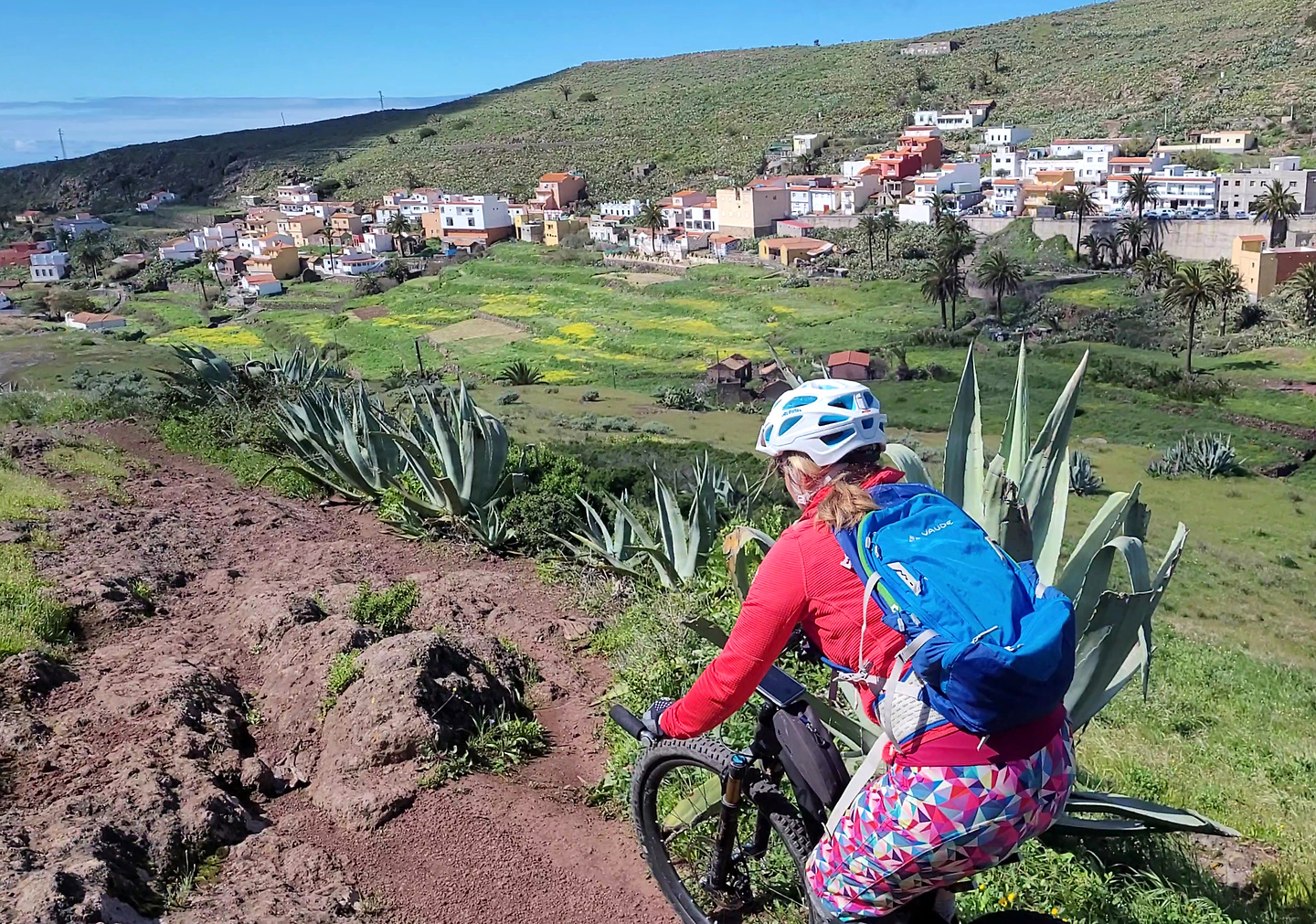 aruresanto-trail1.jpg