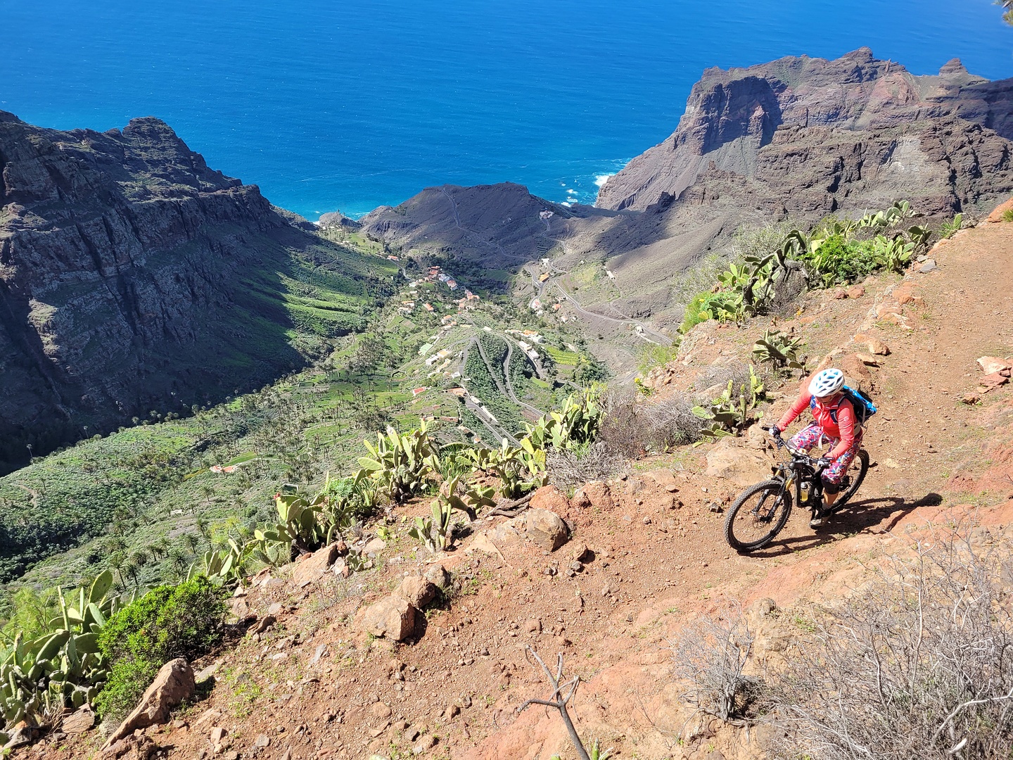aruresanto-trail6.jpg