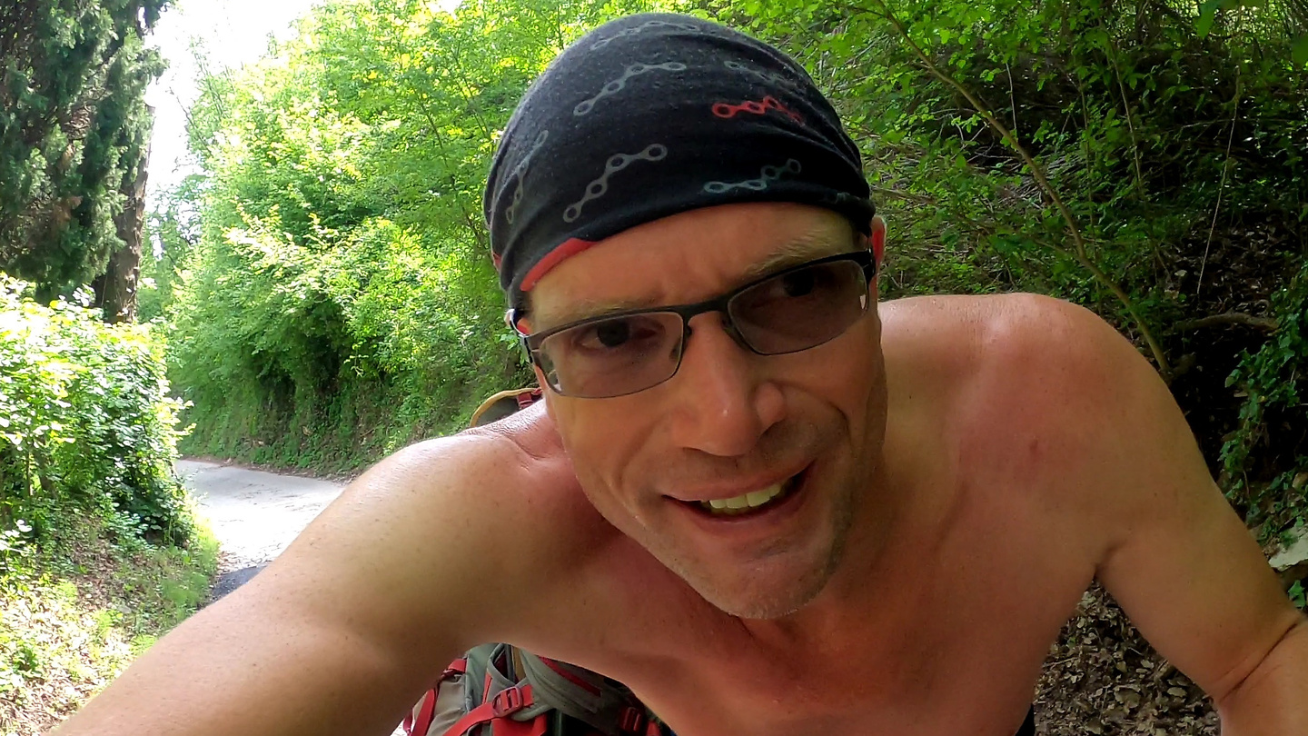 castellogaino-uphill1.jpg
