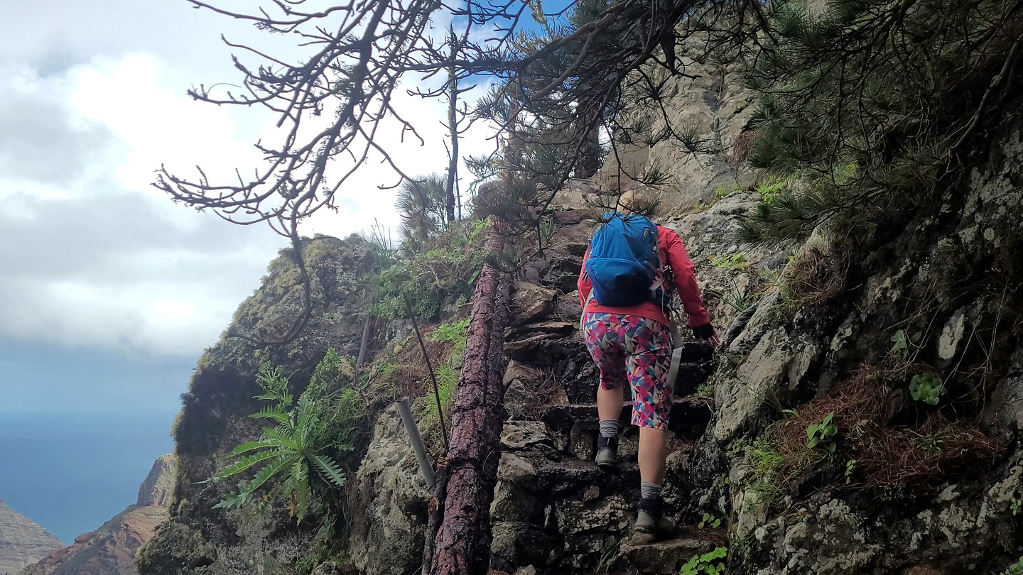 cuevasblancas-hike3.jpg