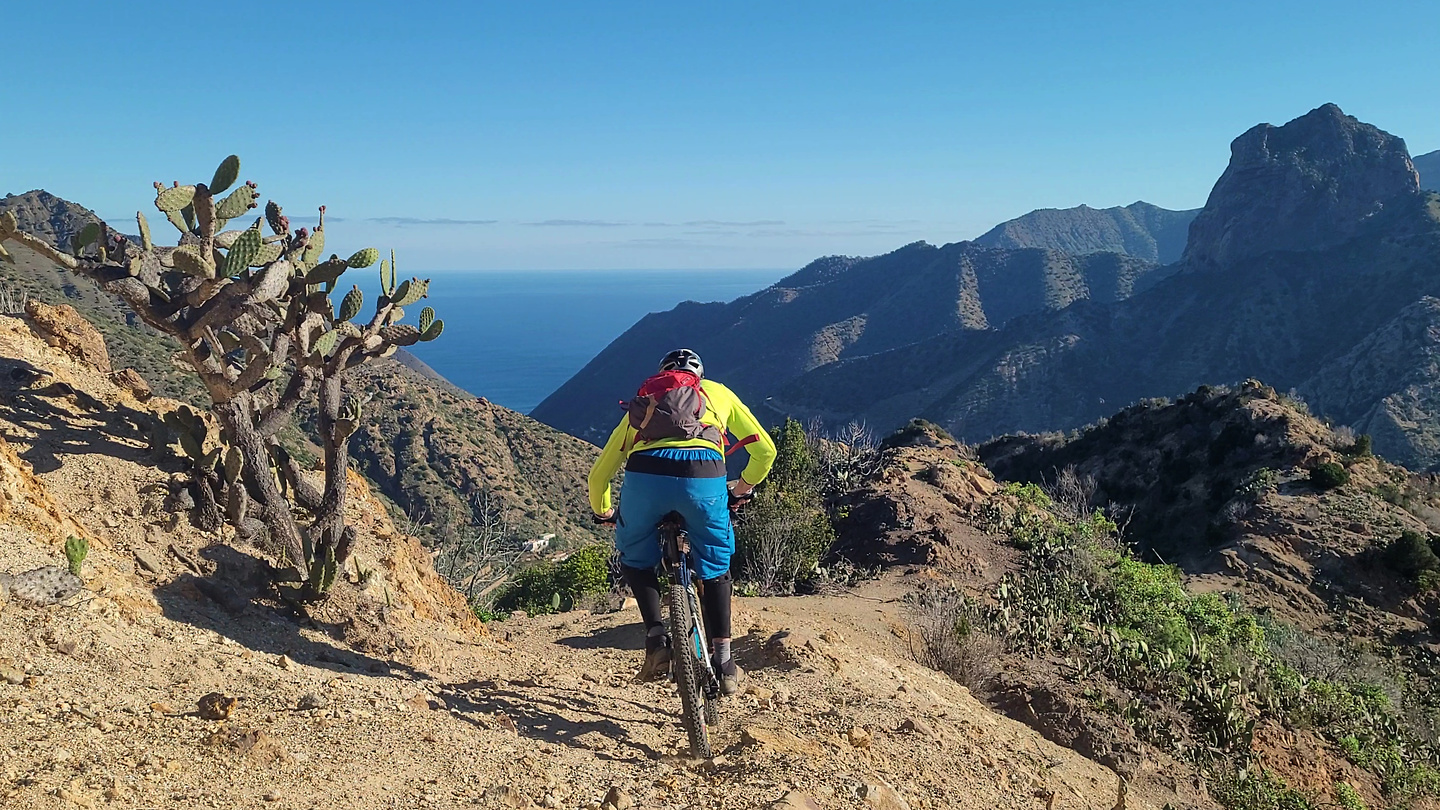 epinahermoso-trail1.jpg