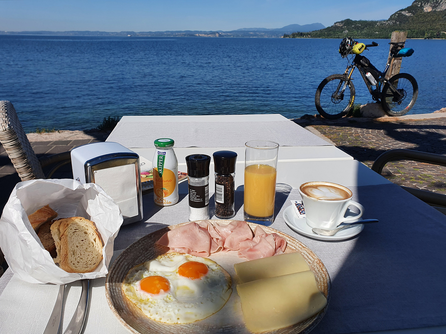 garda-breakfast.jpg