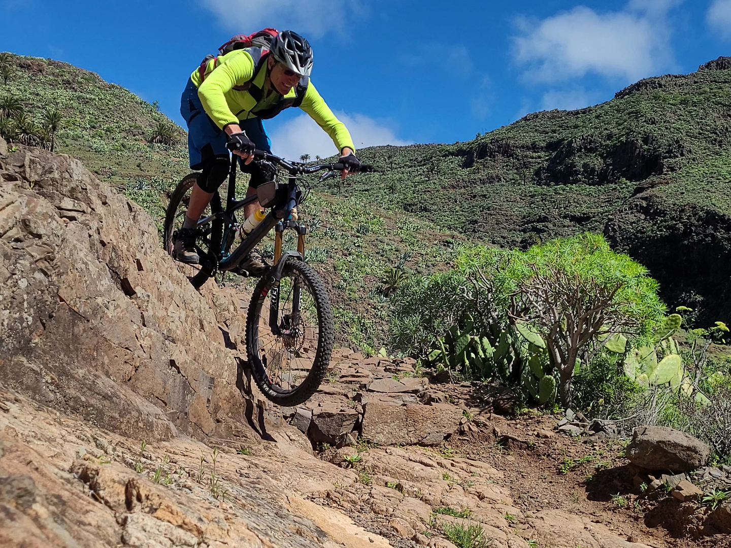 imada-trail7.jpg
