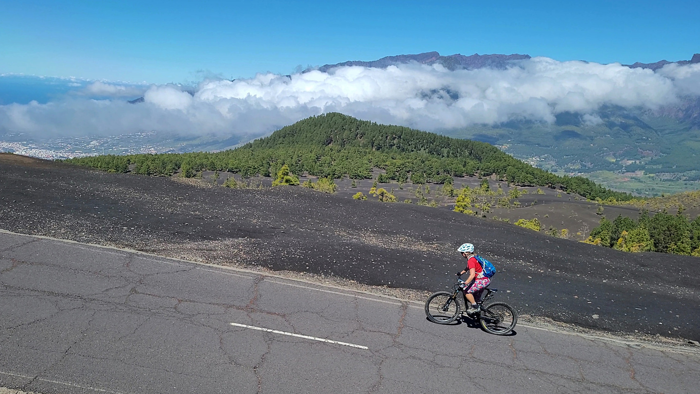 llanosjable-uphill2.jpg