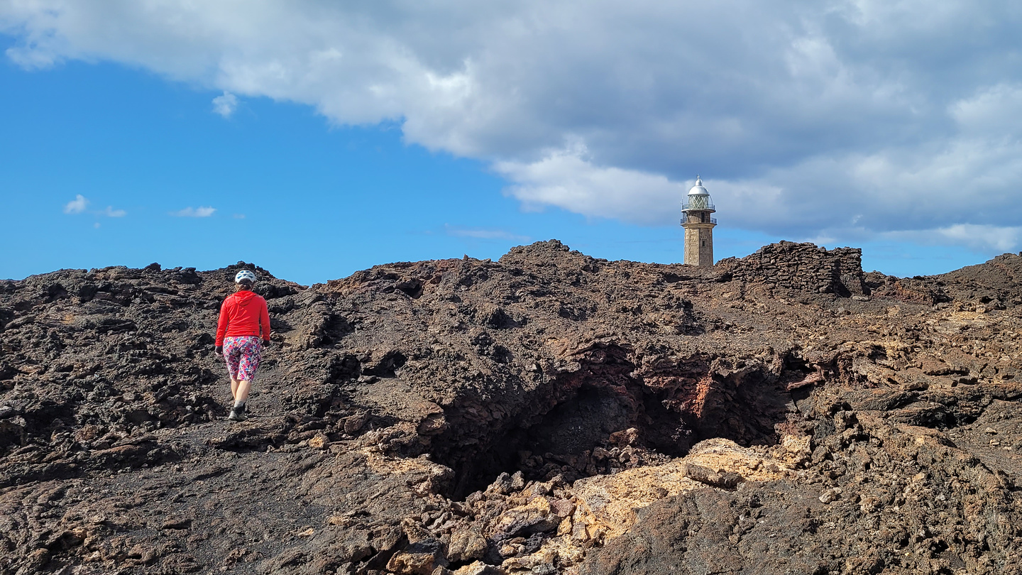 orchilla-lighthouse2.jpg