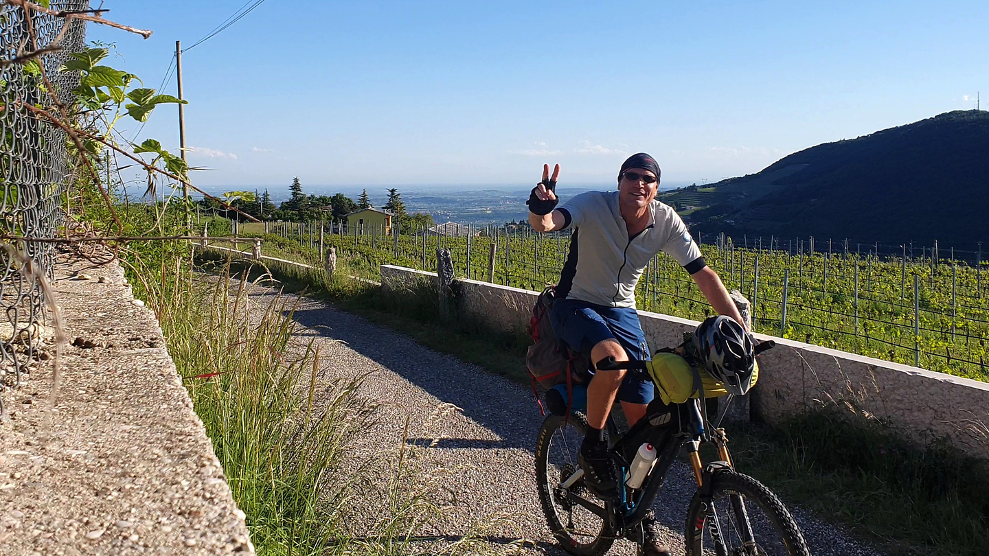pastello-uphill1.jpg