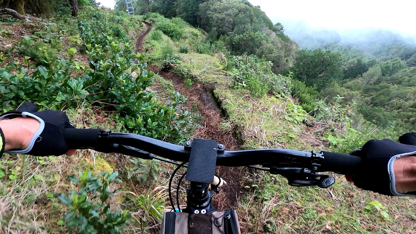 powerline-trail2.jpg