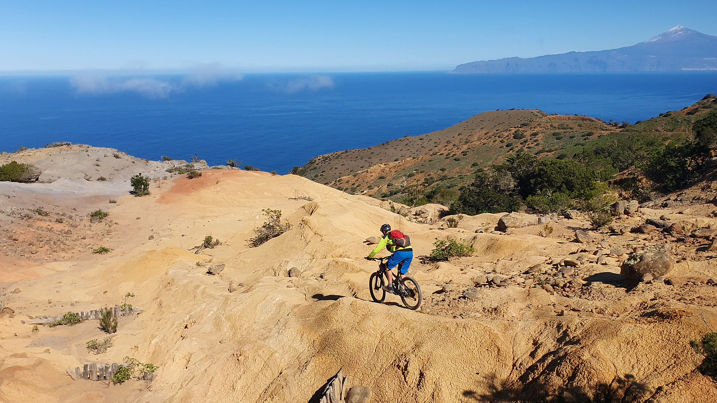 santaclara-trail3.jpg
