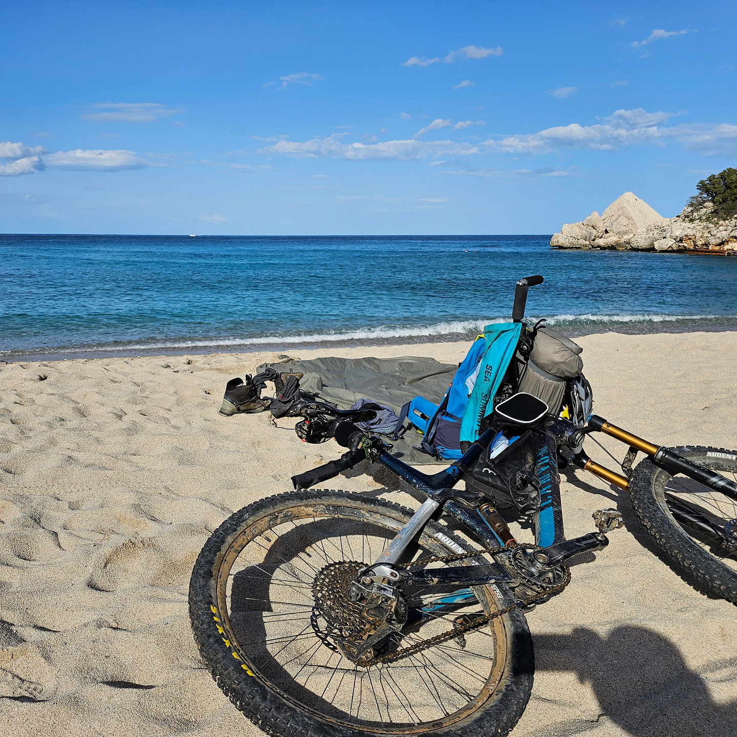 calaluna-beach6.jpg