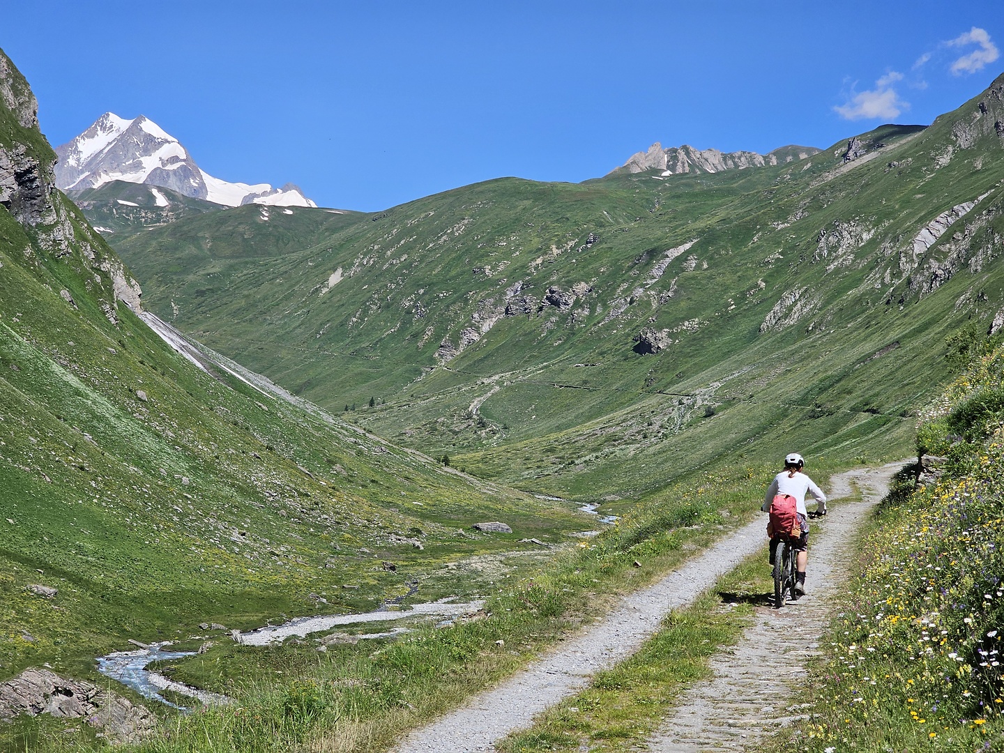chavannes-uphill2.jpg
