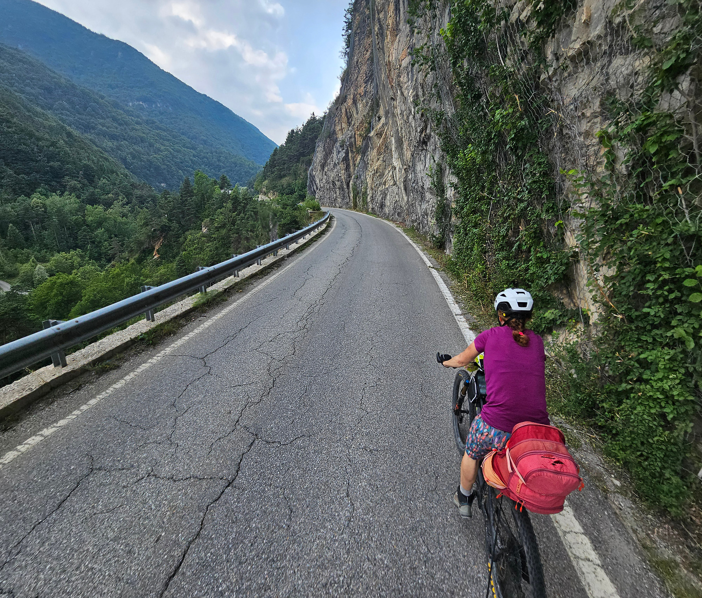 macra-road2.jpg