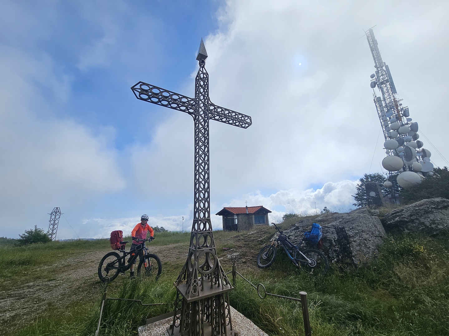 vallombrosa-peak1.jpg
