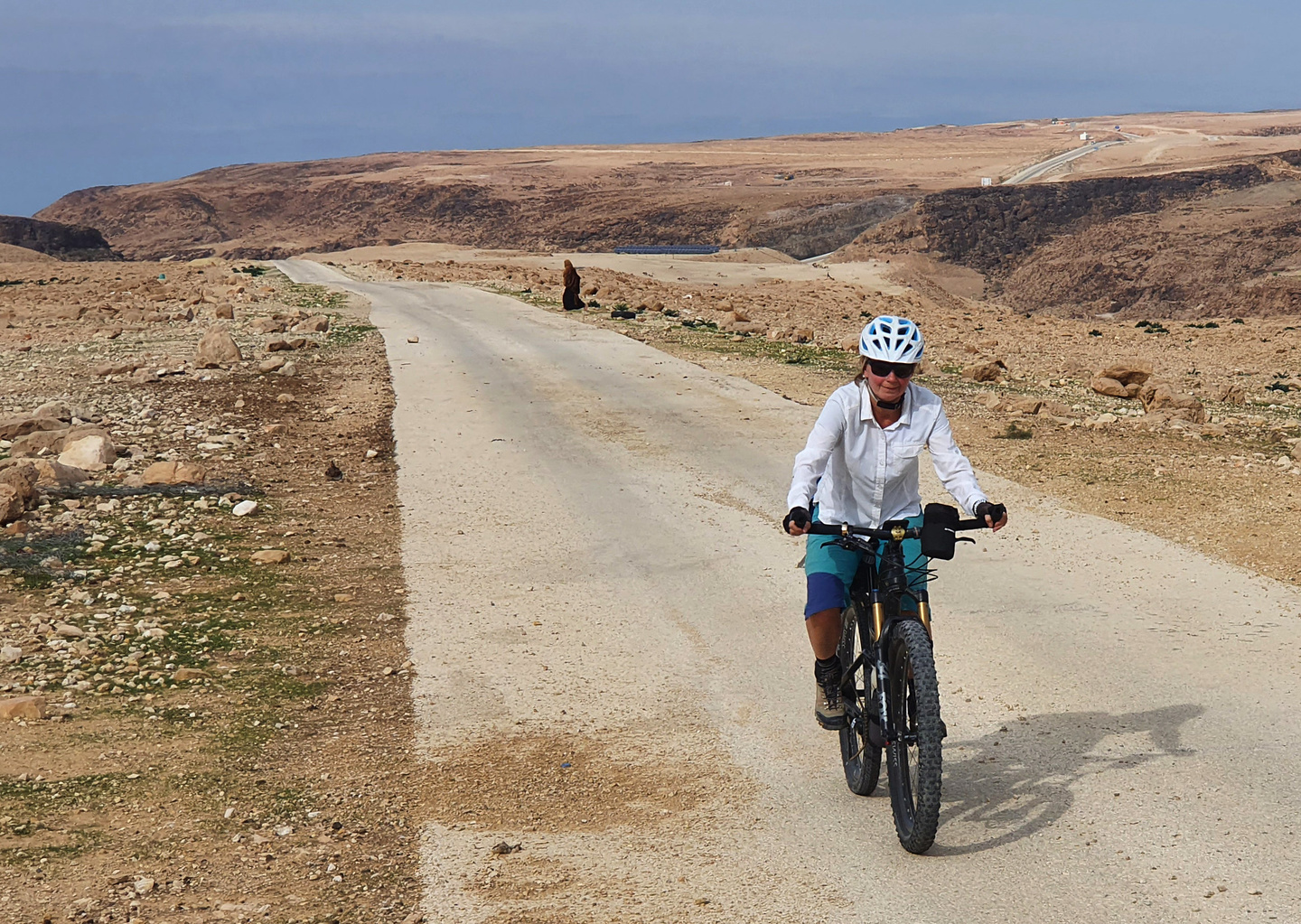 deadsea-dirtroad2.jpg