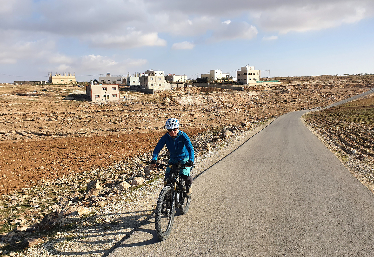 karak-road.jpg