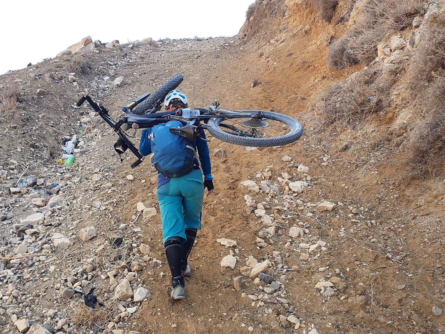 karak-uphill3.jpg