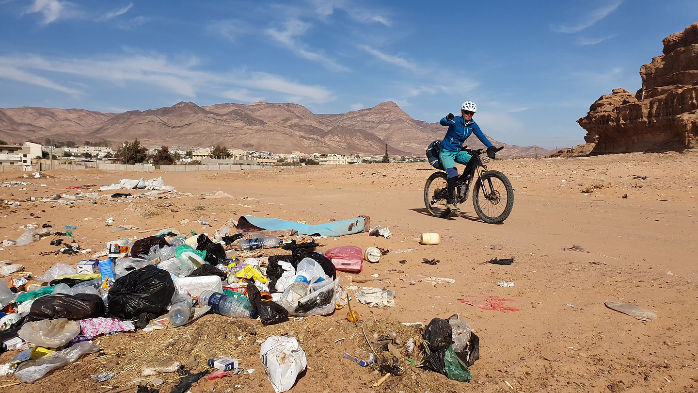 wadirum-approach5.jpg