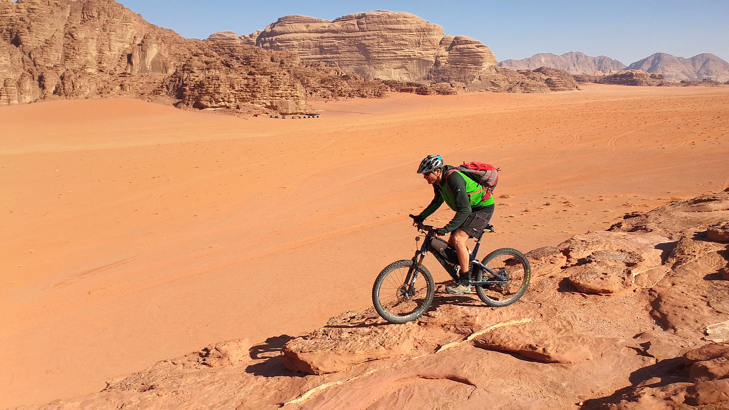 wadirum-littlearch3.jpg